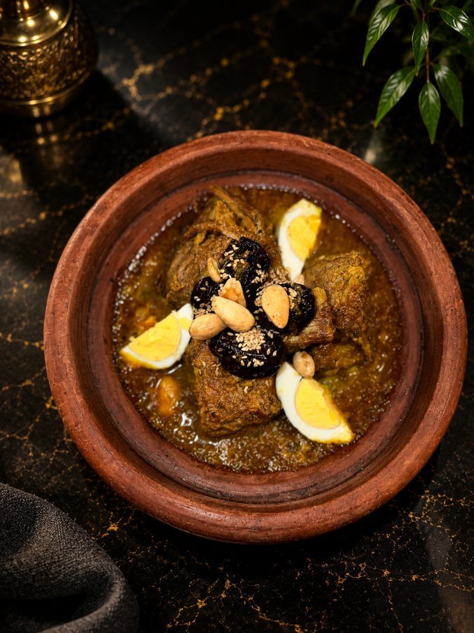 طاجين لحم بالبرقوق